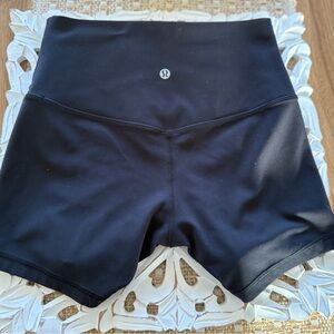 lululemon Align™ High-Rise Short 4"